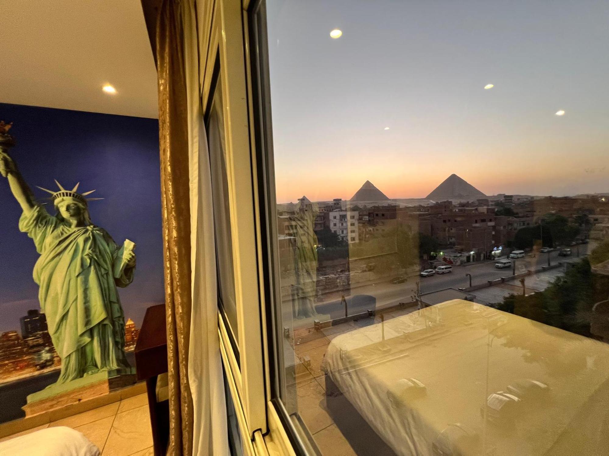 King Khafren View Inn Kafret el-Gabal Exteriör bild