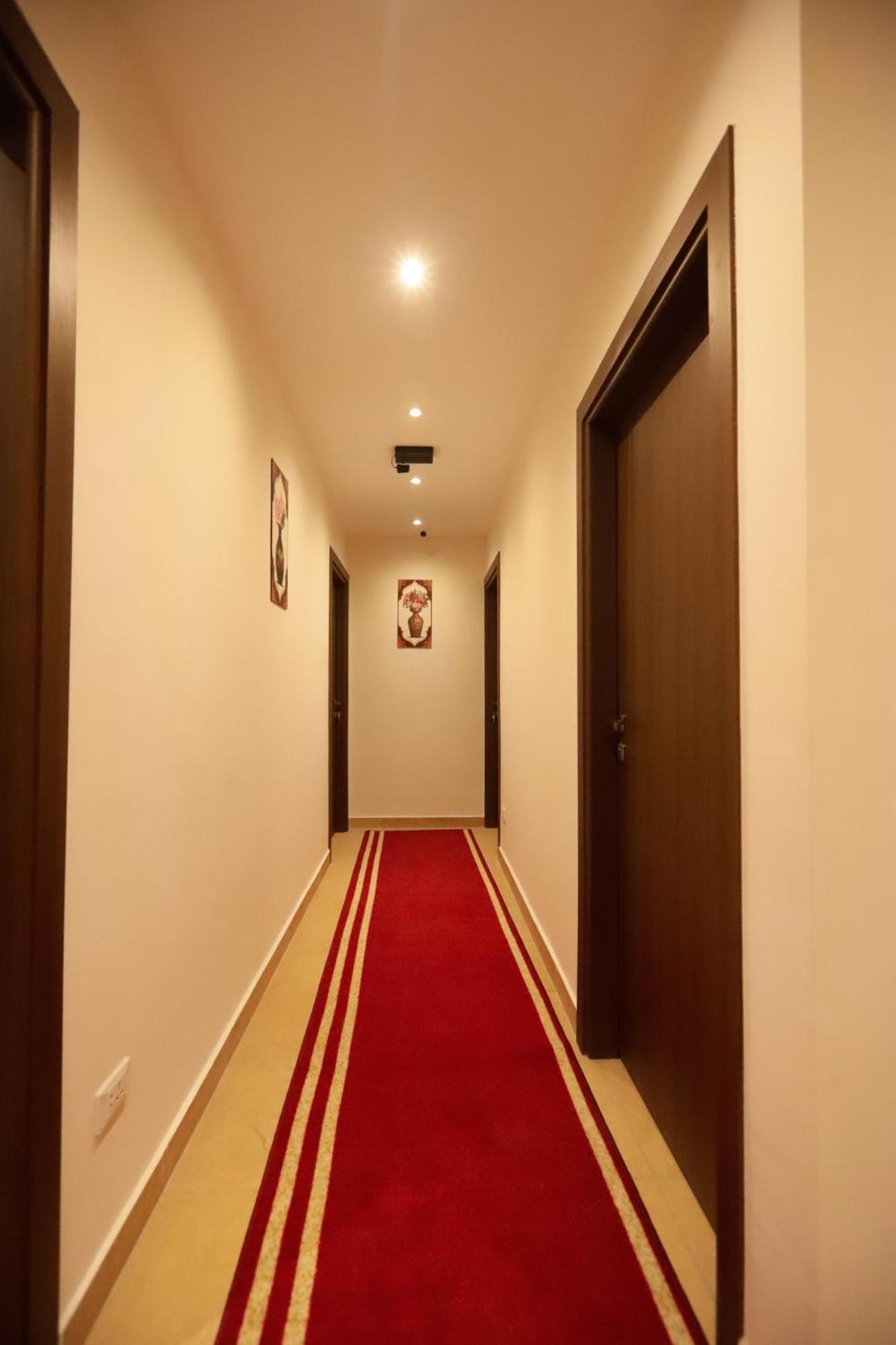 King Khafren View Inn Kafret el-Gabal Exteriör bild
