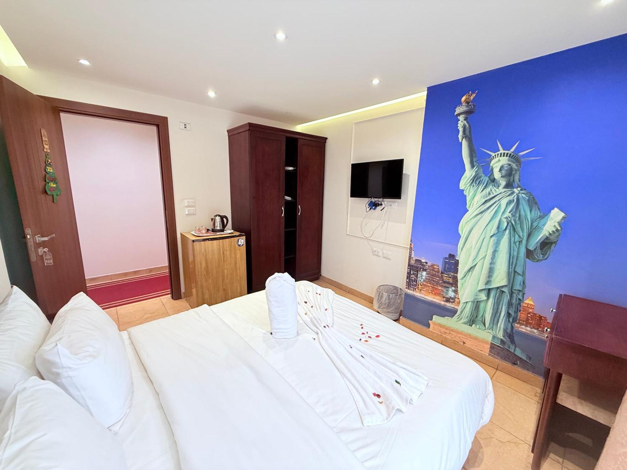King Khafren View Inn Kafret el-Gabal Exteriör bild